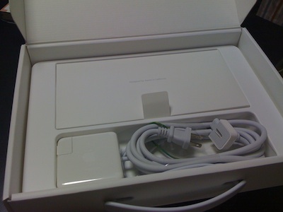 Macbookbox3